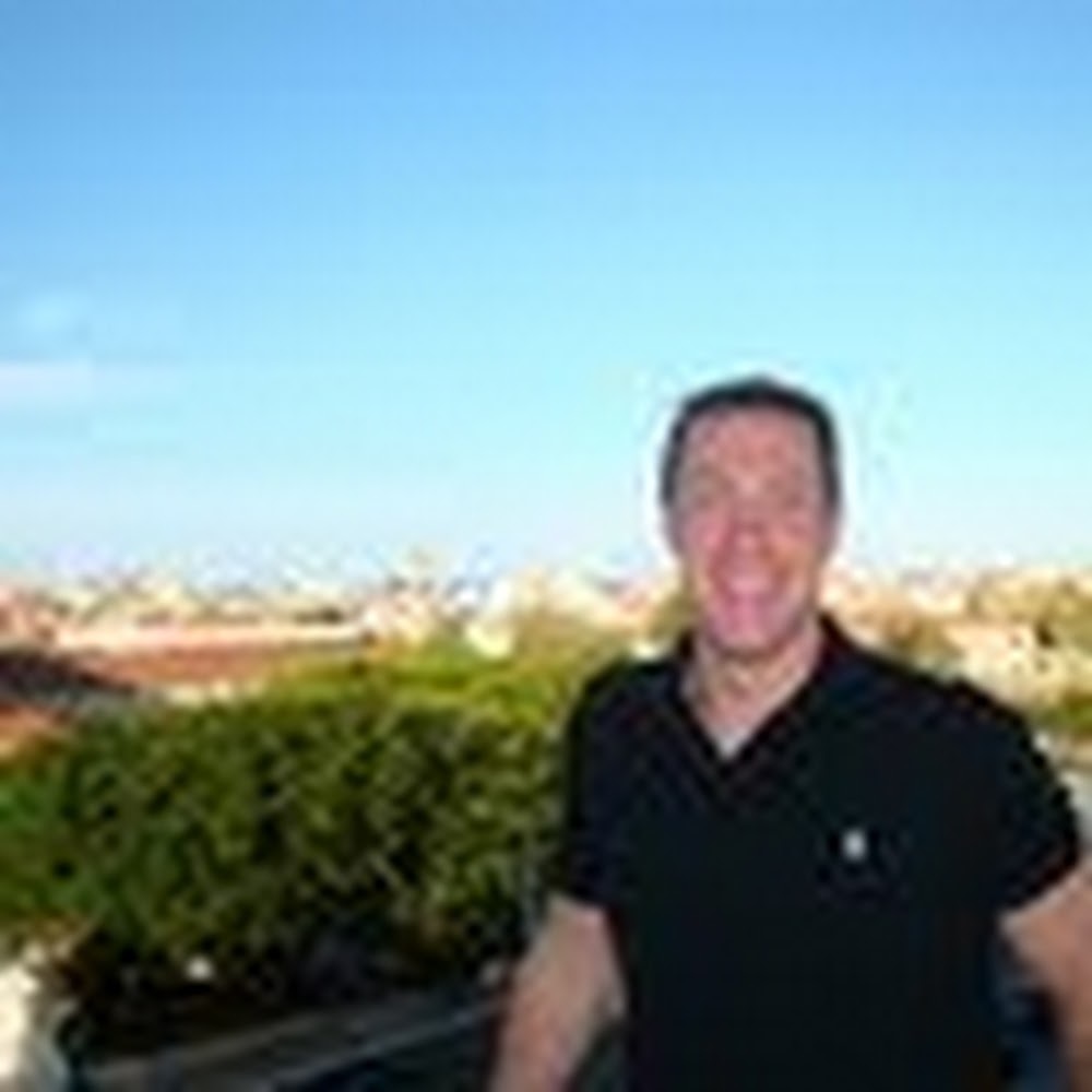 Meet your Posher, Philip